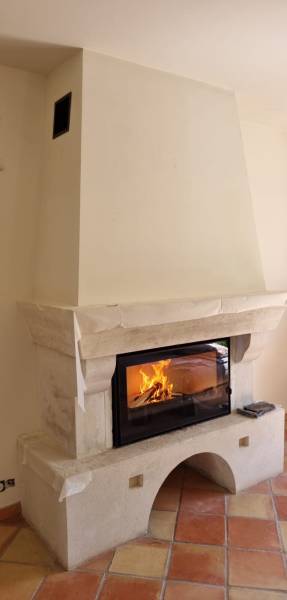 Insert dans cheminée existante à Grasse